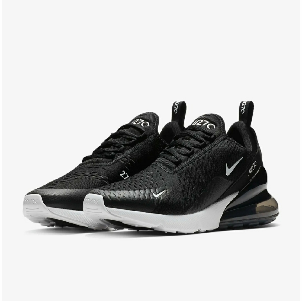 Nike Wmns Air Max 270 Blk/Wht Sz 8.5
